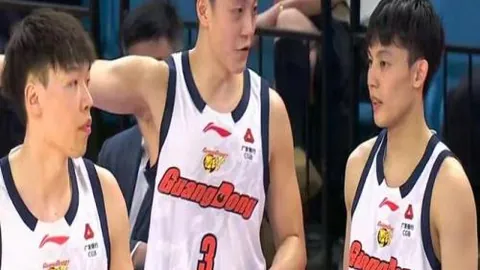 大乐透期号专家推荐：智利甲19红14质合分析前区十码
